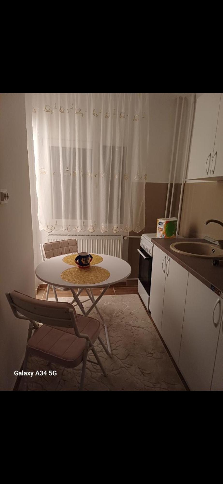 Garsoniera Luminoasa Apartamento Craiova Exterior foto